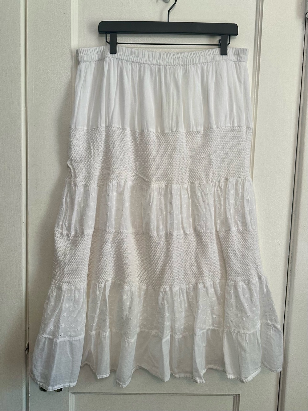 NWOT Indigo Soul White Tiered Maxi Skirt (2X)